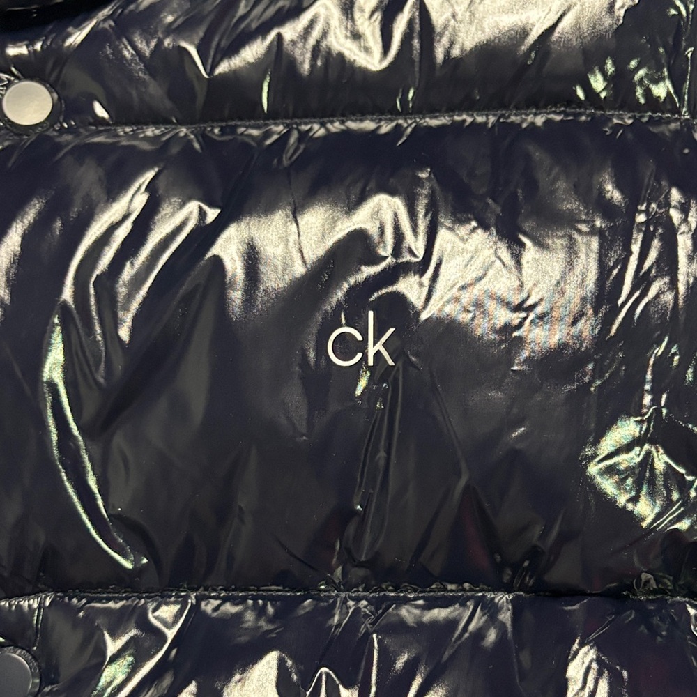 Calvin Klein Shiny Puffer Jacket - Picture 4 of 11